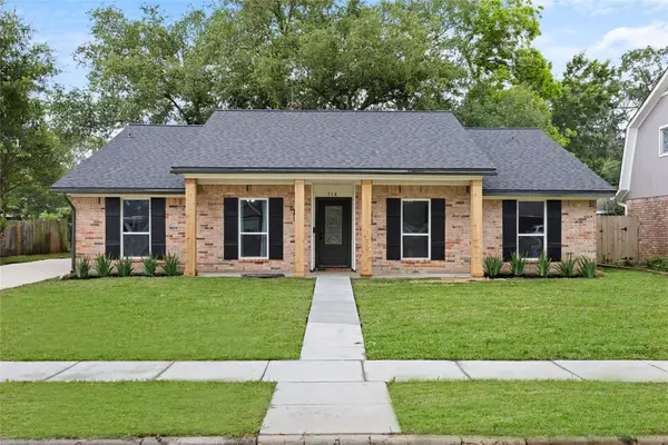 518 Whitecap Drive, El Lago, TX 77586