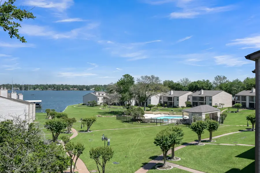 301 Lakeview Terrace #D, Conroe, TX 77356 - #2