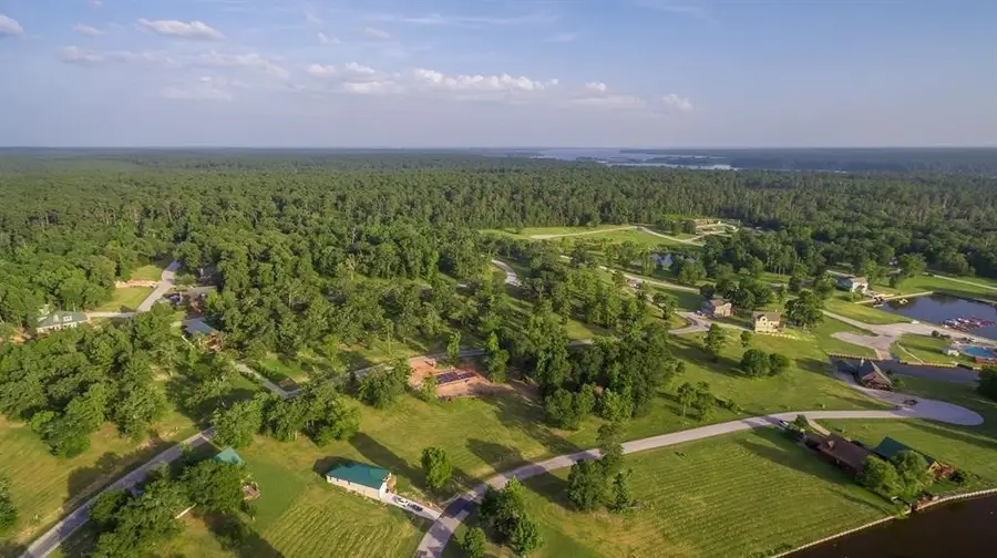 12 Hillsborough Drive, Huntsville, TX 77340 - #3