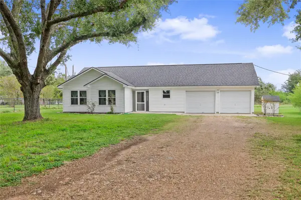 83 Lakeoak, Victoria, TX 77905