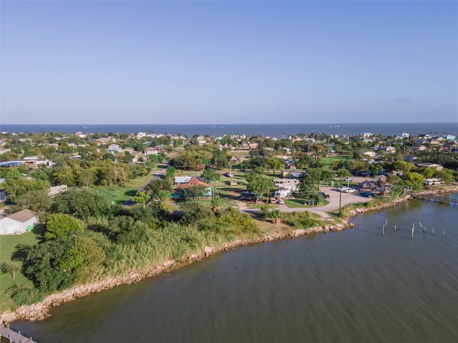 00 12th, San Leon, TX 77539 - #2