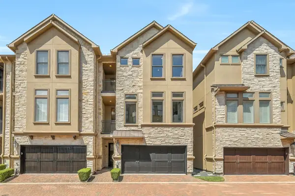 859 Rosastone Trail, Houston, TX 77024
