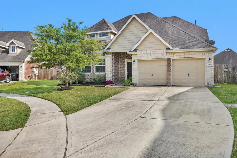 4704 Bella Court, Alvin, TX 77511 - #3