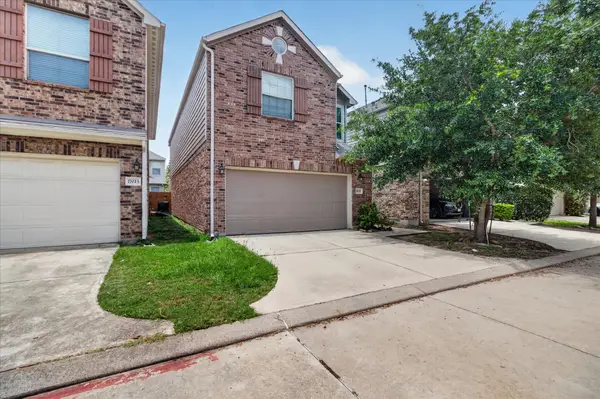17027 Amarose Drive, Houston, TX 77090