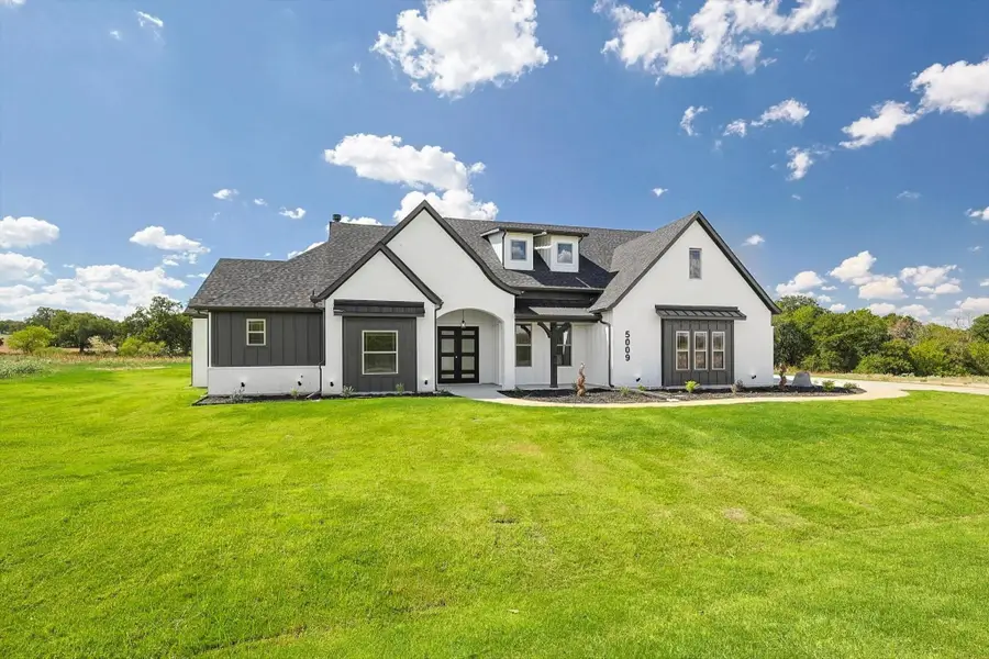 5009 Glenoaks Court, Weatherford, TX 76088 - #2