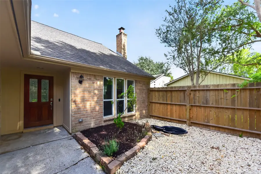 16215 Havenhurst Drive, Houston, TX 77059 - #2