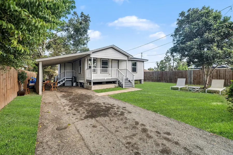 4421 Caplin Street, Houston, TX 77026 - Image #2