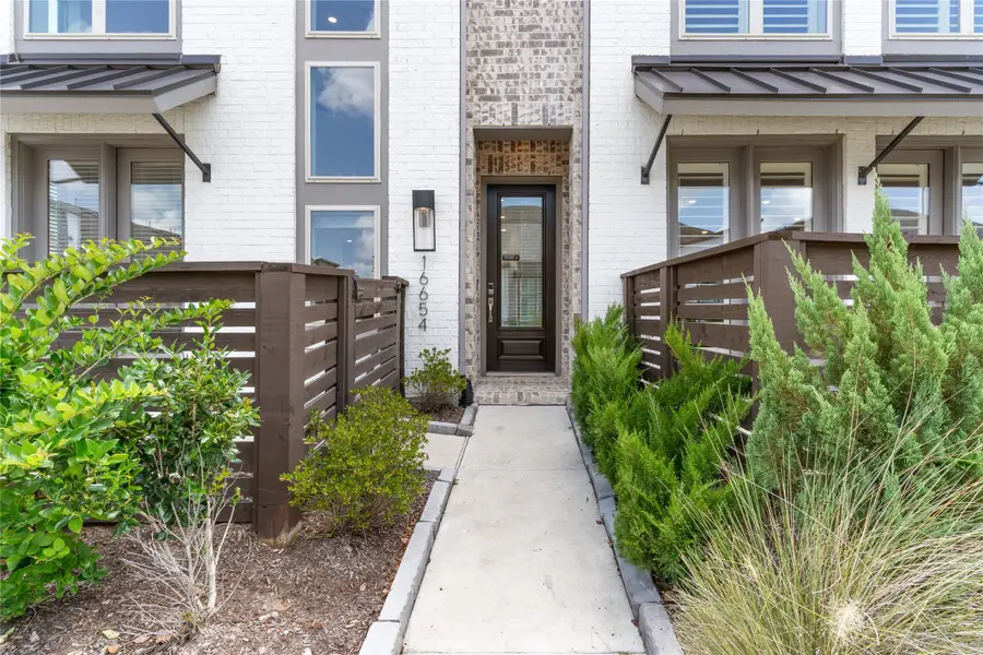 16654 Texas Hill Country Road, Cypress, TX 77433 - Image #2