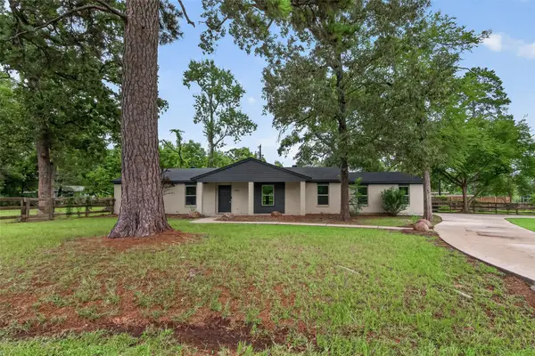 19563 Loafers Lane, Magnolia, TX 77355
