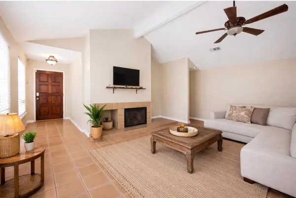 9206 Homeland Drive, Houston, TX 77083