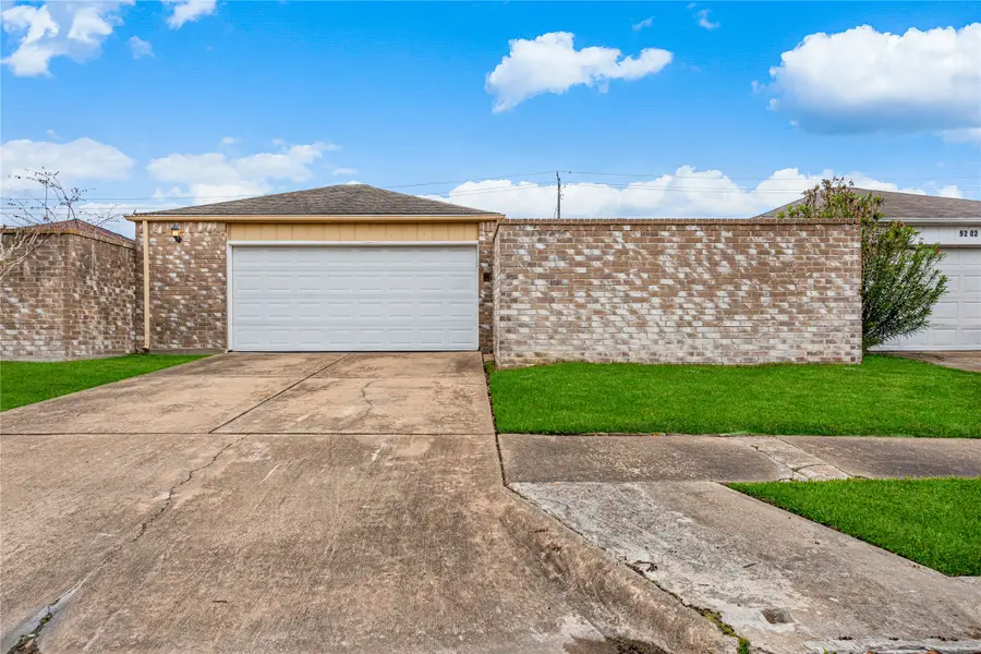 9206 Homeland Drive, Houston, TX 77083 - #2