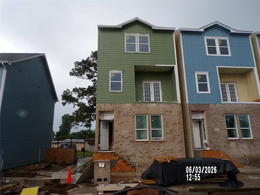 3232 Creekmont Dr, Houston, TX 77091 - #3