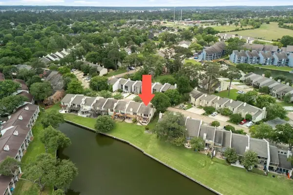 3930 Knollcrest Drive, Montgomery, TX 77356