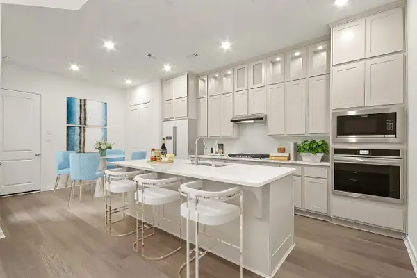 333 Fields Lane, Montgomery, TX 77316