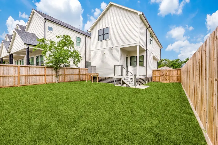 728 E 38th Street, Houston, TX 77022 - #2