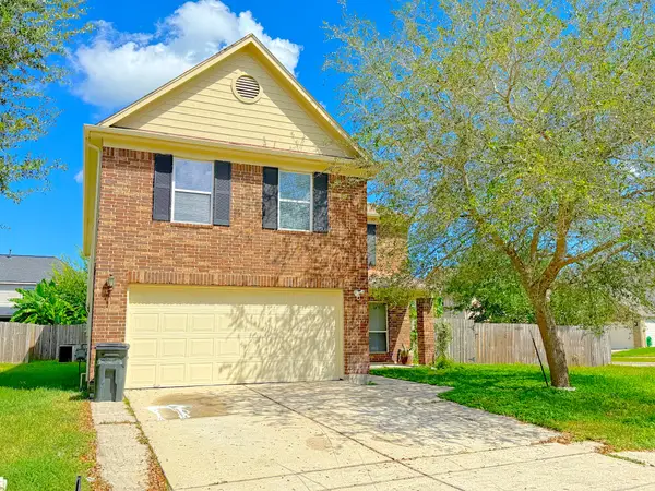 7902 Sesame Street, Baytown, TX 77521