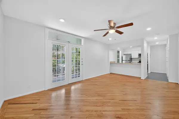 3300 Yorktown Street #16, Houston, TX 77056