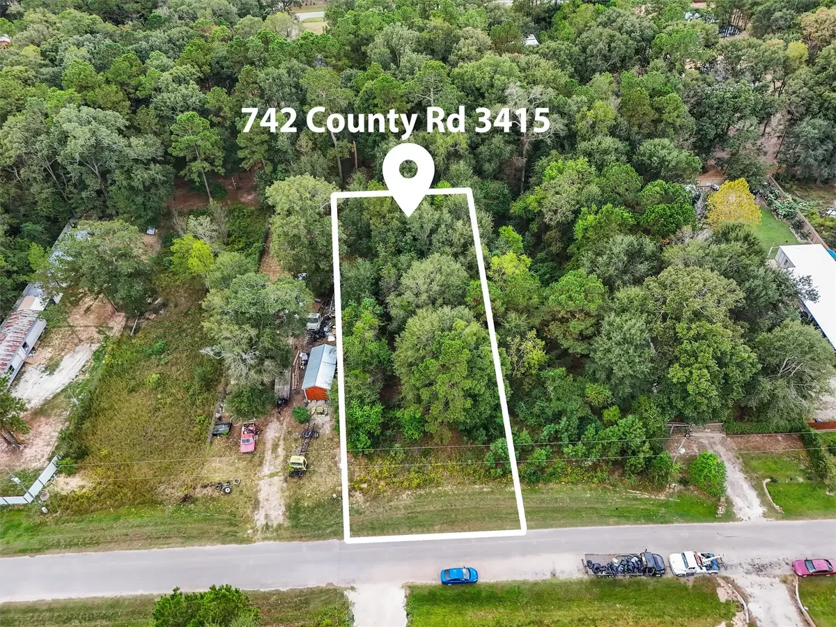 742 County Road 3415, Cleveland, TX 77327 - Image #1