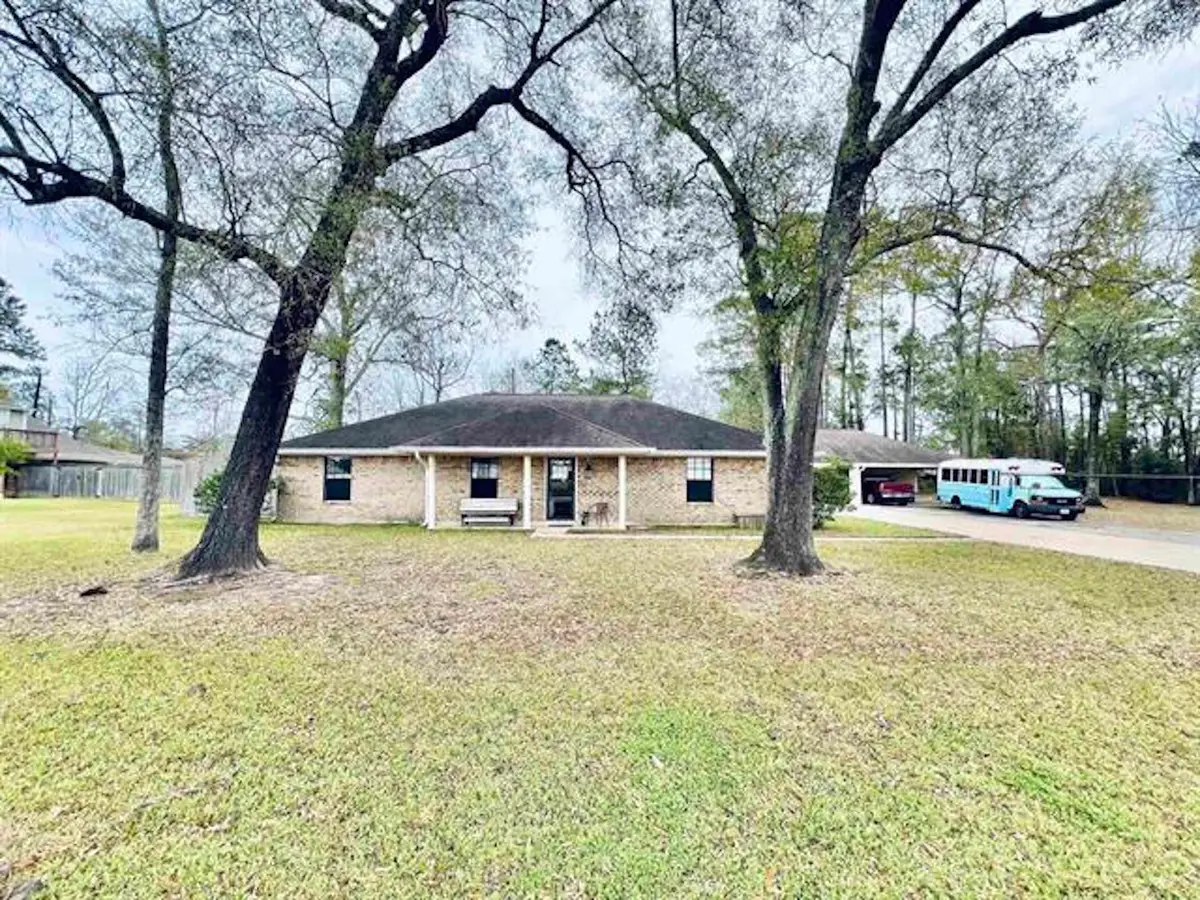 145 Lexington Drive, Vidor, TX 77662 - Image #1