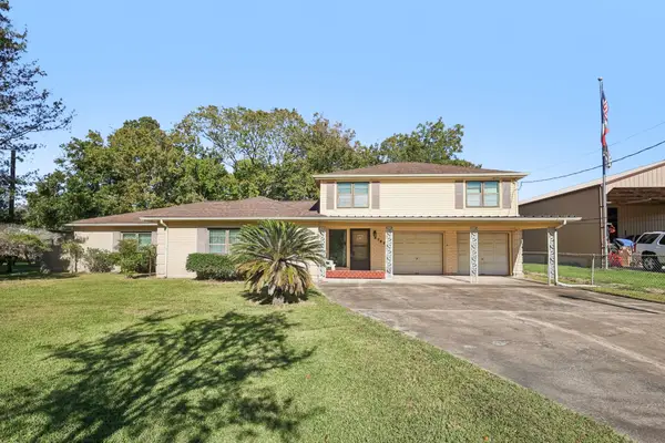 4733 Oleander Street, Bacliff, TX 77518