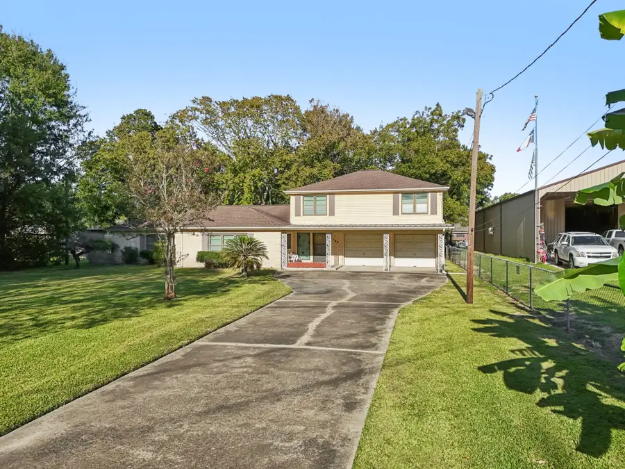 4733 Oleander Street, Bacliff, TX 77518 - Image #3