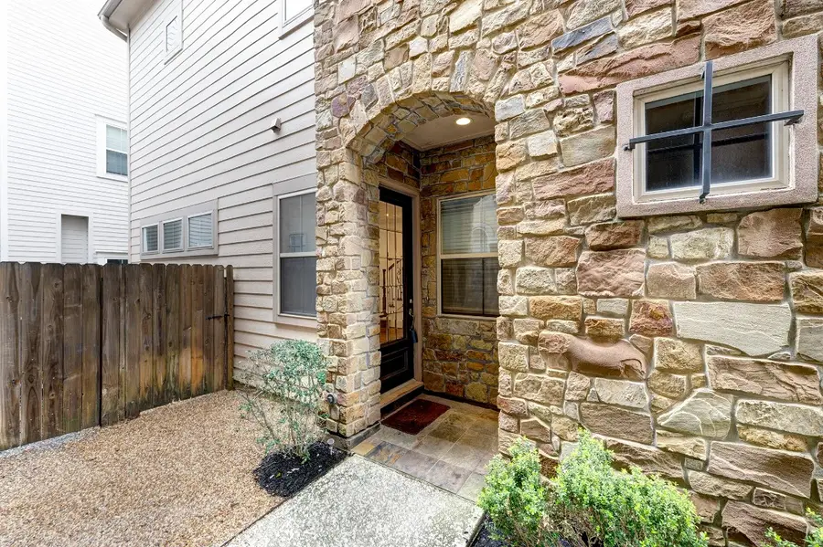 931 W 23rd Street #B, Houston, TX 77008 - #3