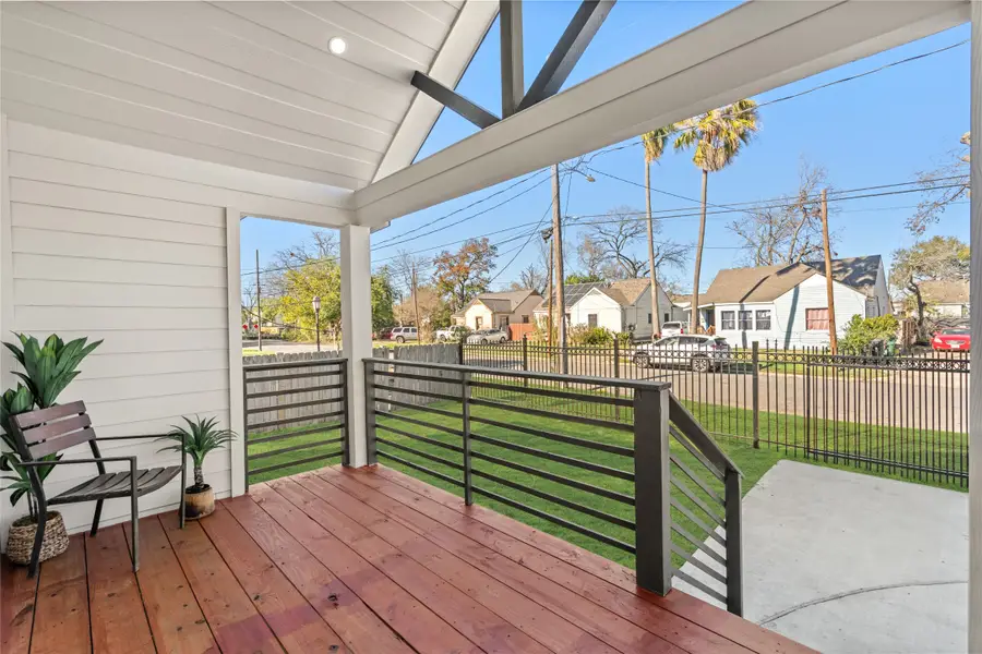 5420 Pease Street, Houston, TX 77023 - #3