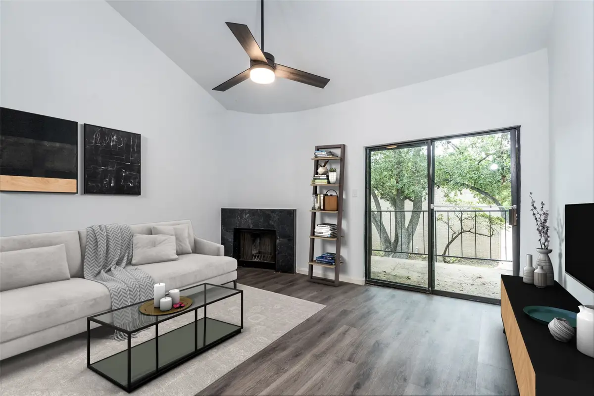 10811 Richmond Ave #109, Houston, TX 77042 - #1