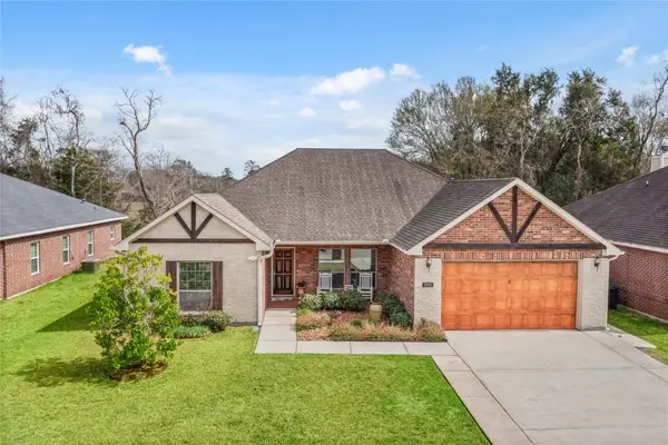 1995 Brentwood Drive, Alvin, TX 77511