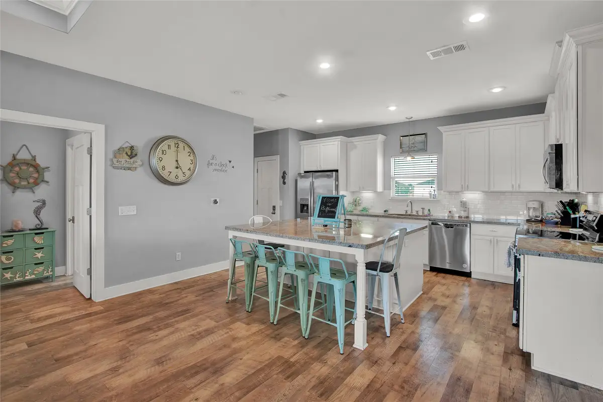 955 Driftwood Drive, Crystal Beach, TX 77650 - #1