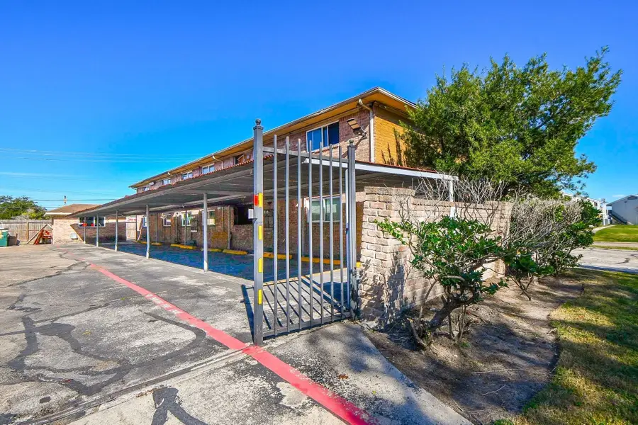 7906 Prestwood Drive #11-20, Houston, TX 77036 - Image #2