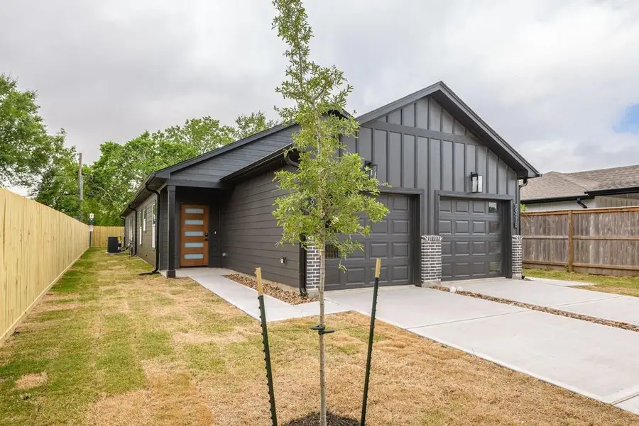 5921 Mountwood Street, Houston, TX 77091 - #3