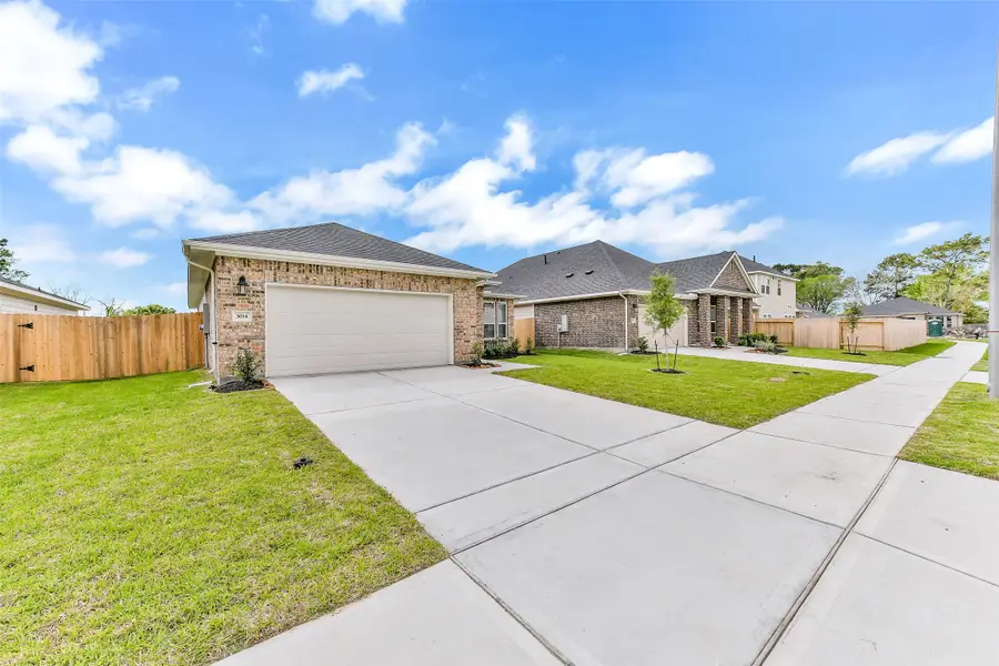 3014 King Oaks Street, Baytown, TX 77251 - #3