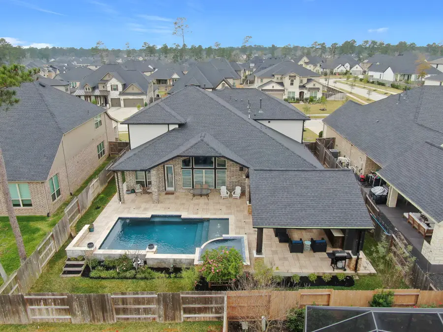 1067 Lakemont Bend Lane, Pinehurst, TX 77362 - #2