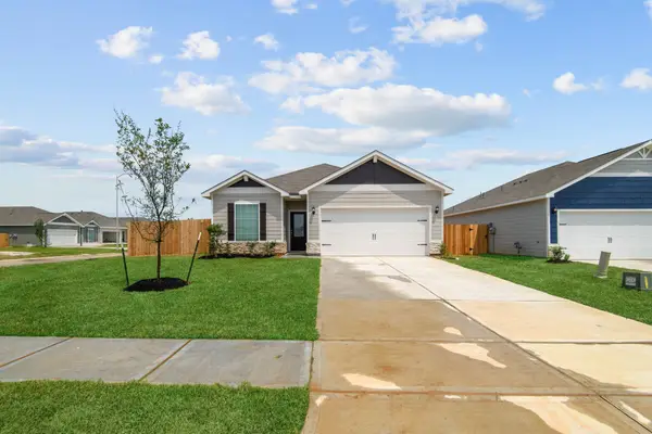 701 Jasmine Ridge Lane, Waller, TX 77484