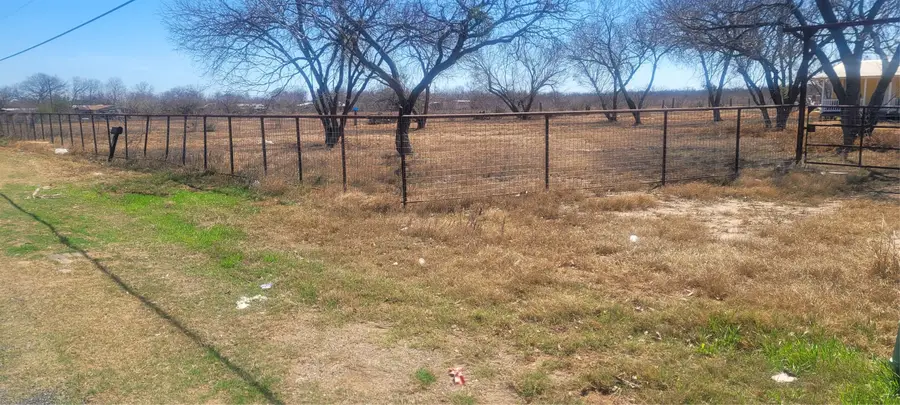 6910 Joe Louis Drive, San Antonio, TX 78220 - #3