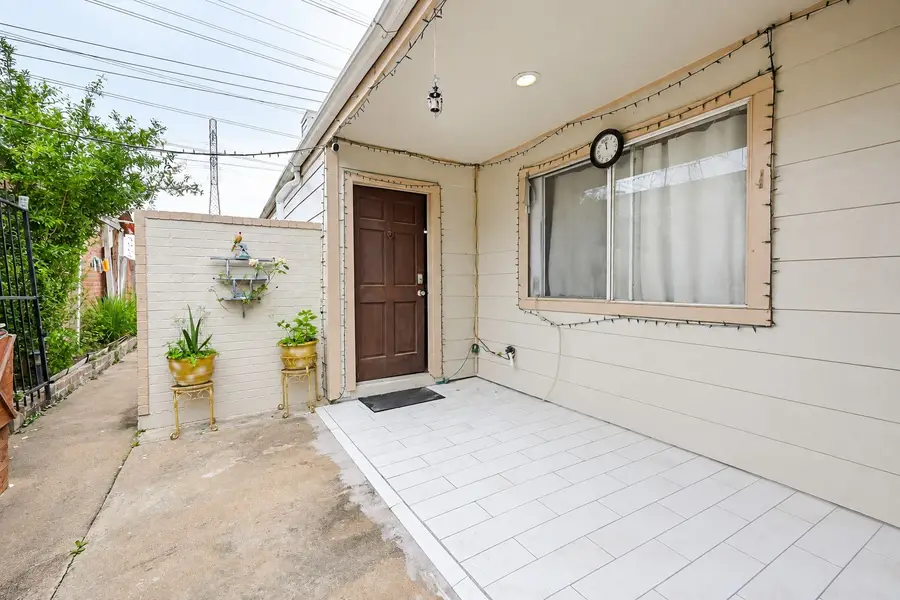9319 Belle Park Drive, Houston, TX 77099 - #2
