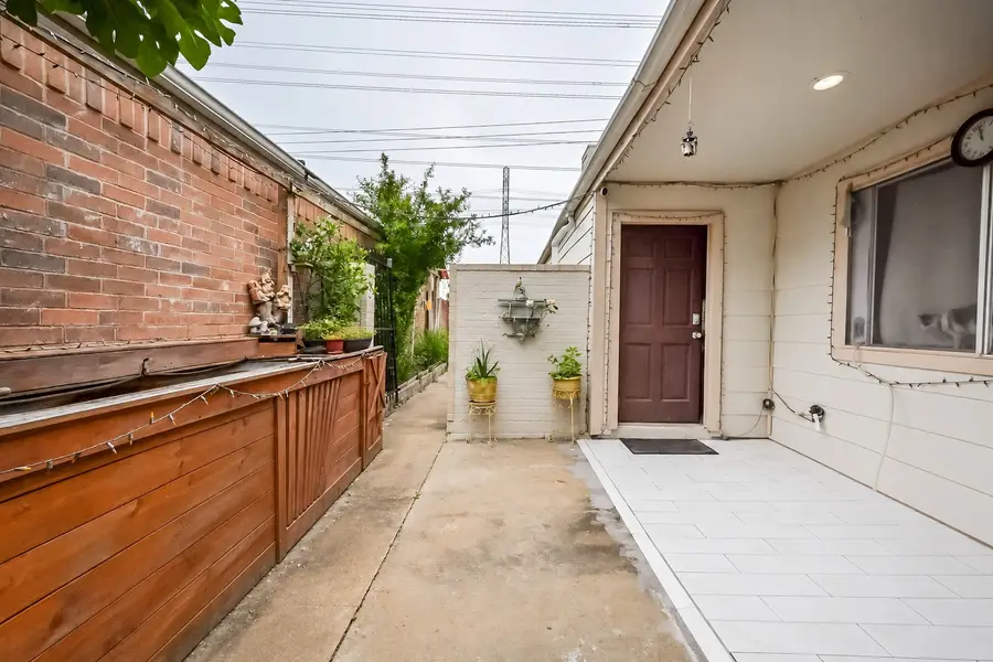 9319 Belle Park Drive, Houston, TX 77099 - #3