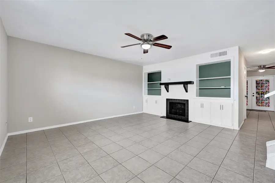 11871 Algonquin Drive, Houston, TX 77089 - Image #3