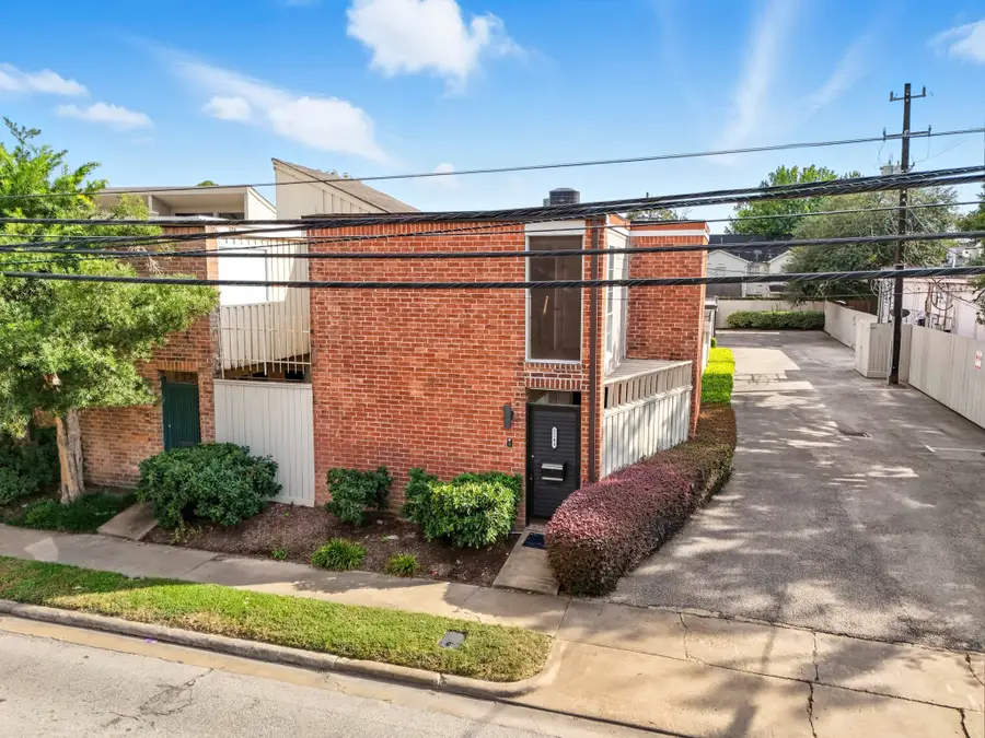 2243 W Alabama Street #10, Houston, TX 77098 - Image #2