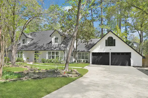 30 Willowherb Court, The Woodlands, TX 77380