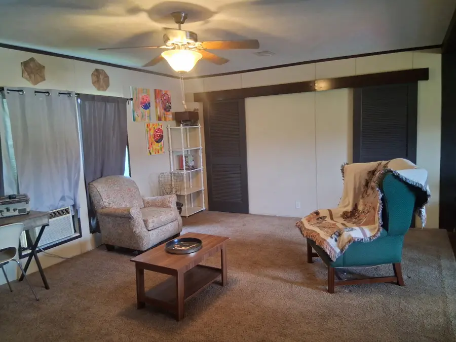 190 Casen Street, Dale, TX 78616 - #2