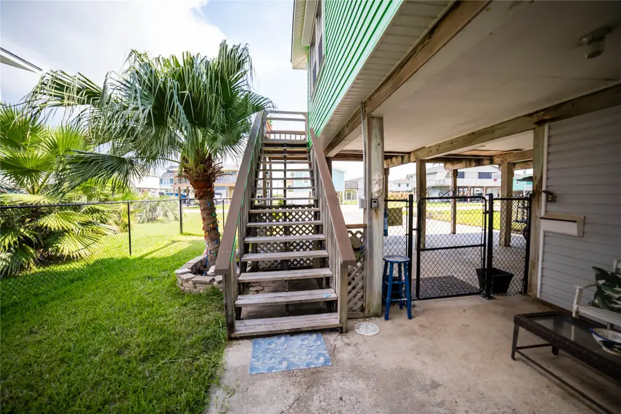 4014 Reeves Drive, Galveston, TX 77554 - #2