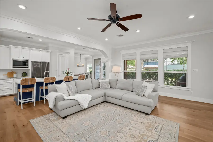 1002 W 41st Street, Houston, TX 77018 - #3