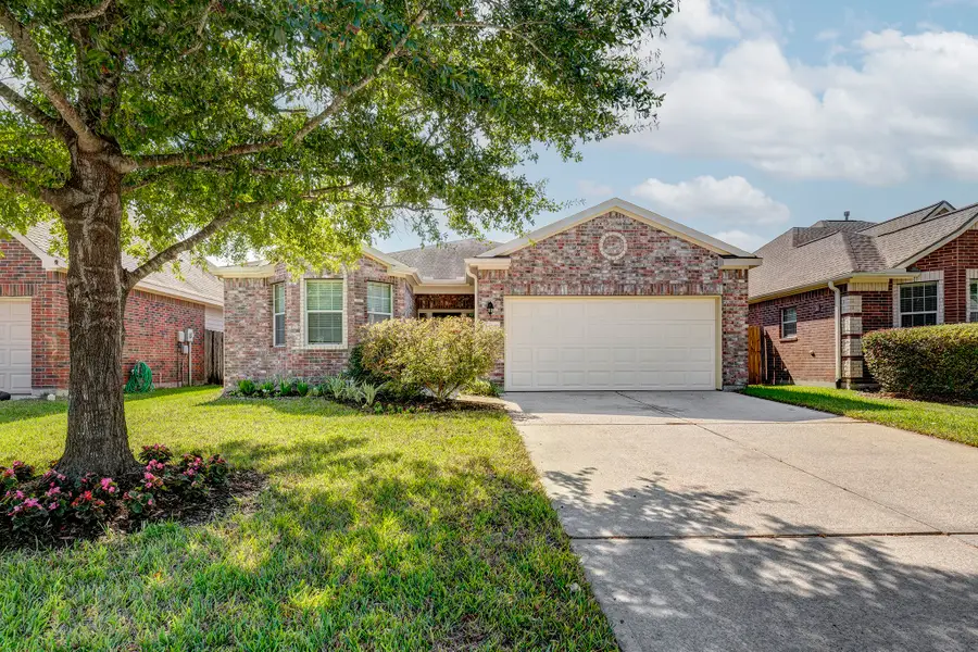 10348 Stone Gate Drive, Conroe, TX 77385 - Image #2