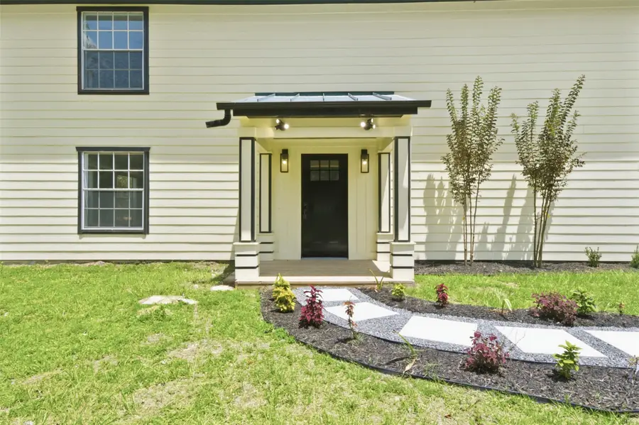 410 Oak Knoll Road, Cleveland, TX 77328 - #2
