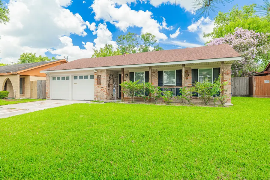 9418 Beverlyhill Street, Houston, TX 77063 - Image #2