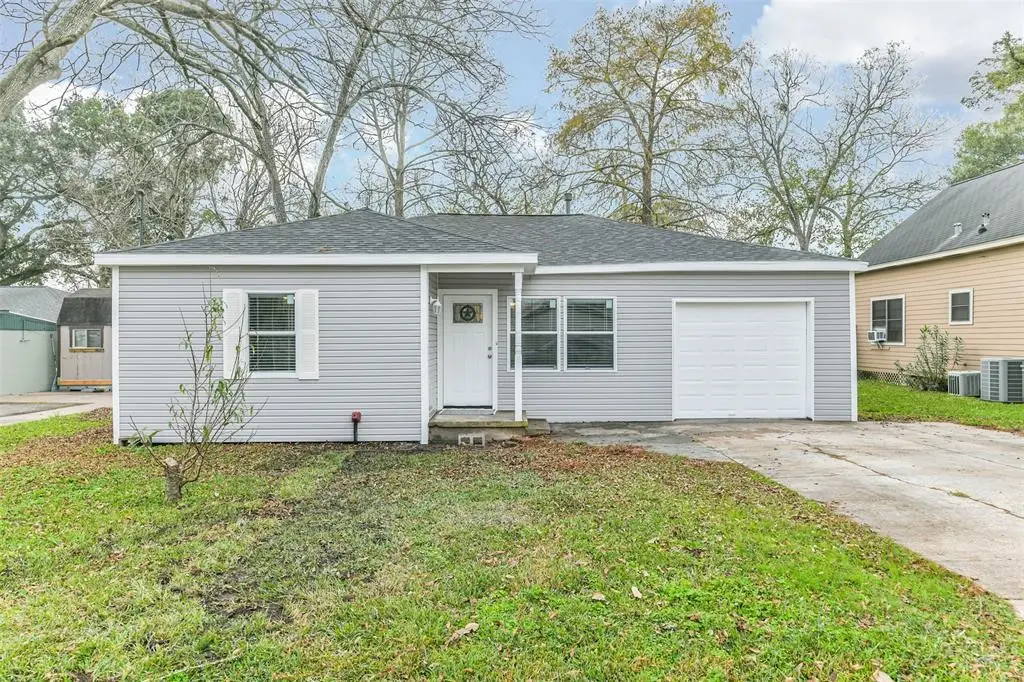1309 W Lang Street, Alvin, TX 77511 - #1