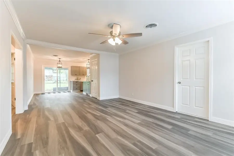 1309 W Lang Street, Alvin, TX 77511 - #3