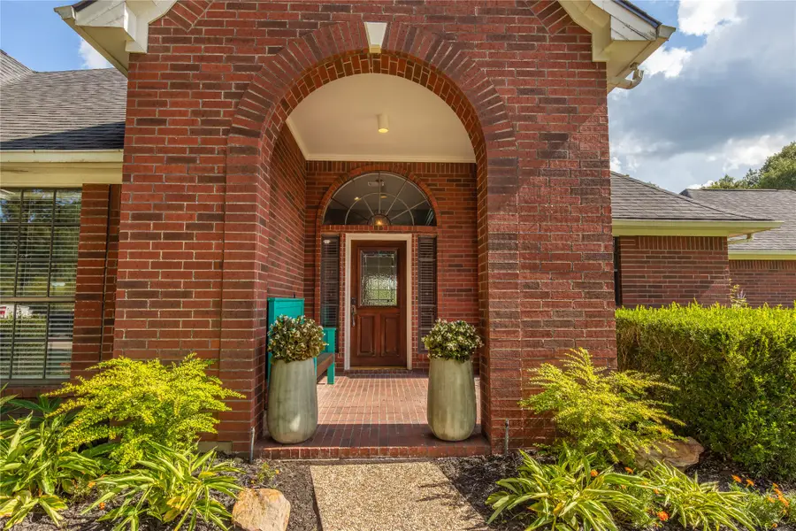 227 Briarwood Drive, Bellville, TX 77418 - #2